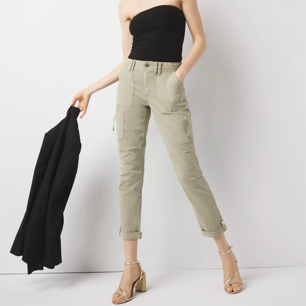 White House Black Market Ankle Pants 4 Petite